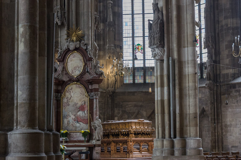 Inside Stephans-Dom